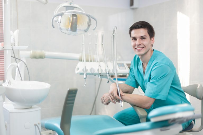 Reputazione online per dentisti. Più recensioni per il tuo studio dentistico