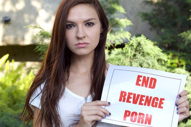Revenge porn. Pubblicare foto e video hot per vendetta