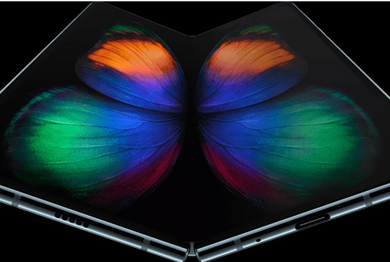 Samsung Galaxy Fold: pieghevole strafico, un po’ acerbo