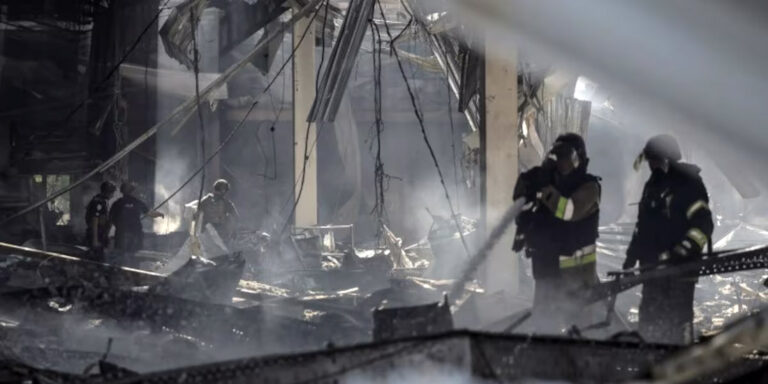 Attacco russo su supermercato a Kostiantynivka: 10 Morti e 35 Feriti