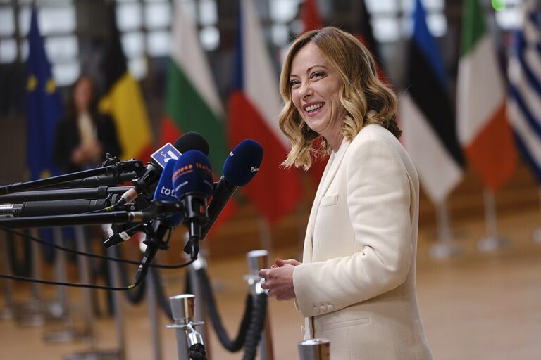 La conferenza di Roma sull’Ucraina: Meloni rilancia l’impegno “sempre con Kiev”