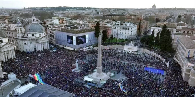 Opposizioni italiane: unite in piazza, divise in Parlamento