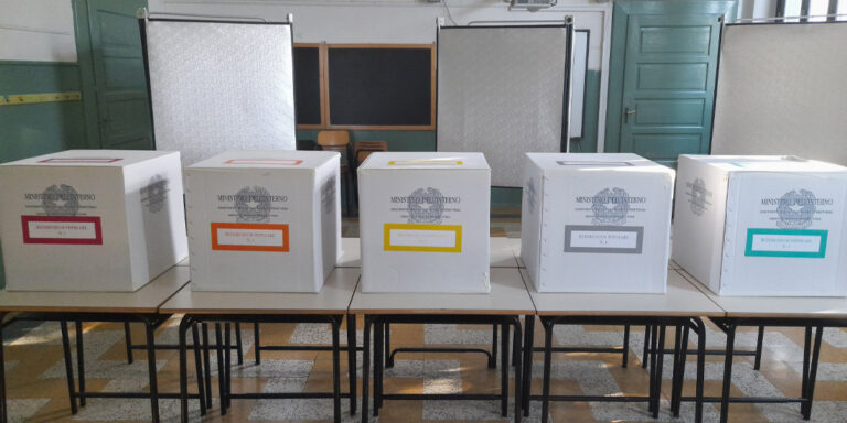 Referendum. Crollo dell’affluenza