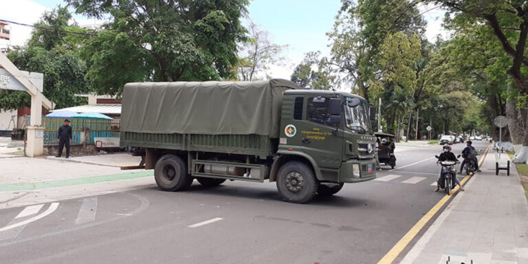Thailandia e Cambogia pronti alla guerra