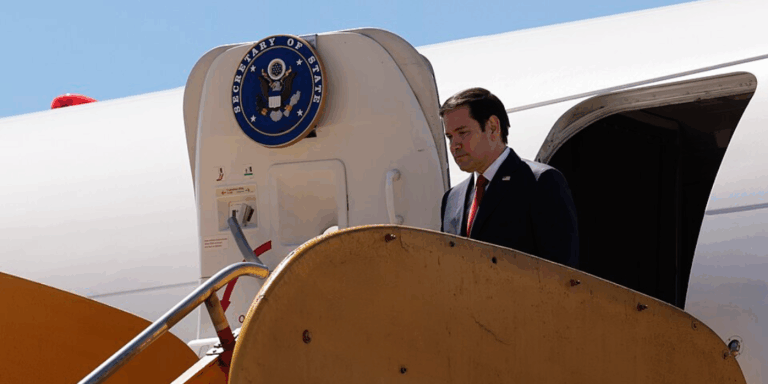 Tensione crescente dopo il raid a Doha: il segretario di Stato Usa visita Israele