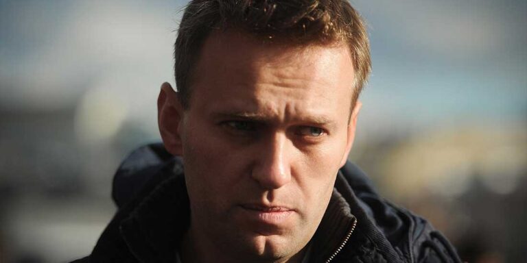 Veleno di rana sul nemico di Putin: come l’epibatidina ha ucciso Alexei Navalny