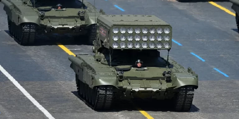 Analisi tecnico-militare del TOS-1A “Solntsepek”