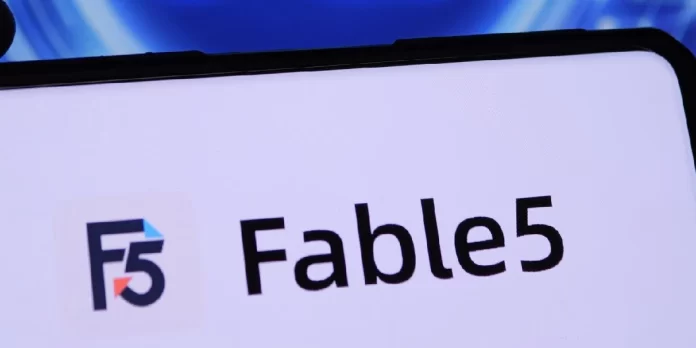 Schermata di Fable 5 su smartphone
