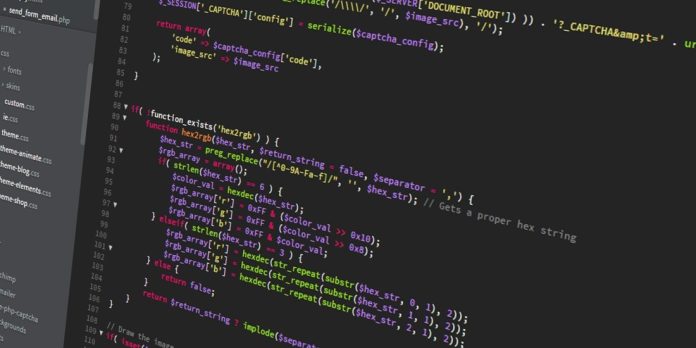Righe di codice sorgente PHP visualizzate in un editor di testo su sfondo scuro